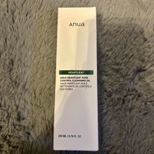 Anua Heartleaf Pore Control Cleansing Oil